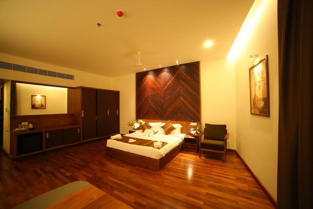 Woodies Bleisure Hotel Kozhikode Exterior photo