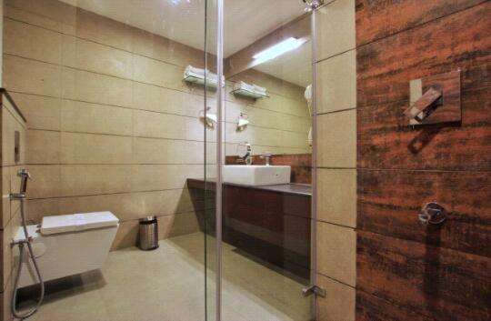 Woodies Bleisure Hotel Kozhikode Exterior photo
