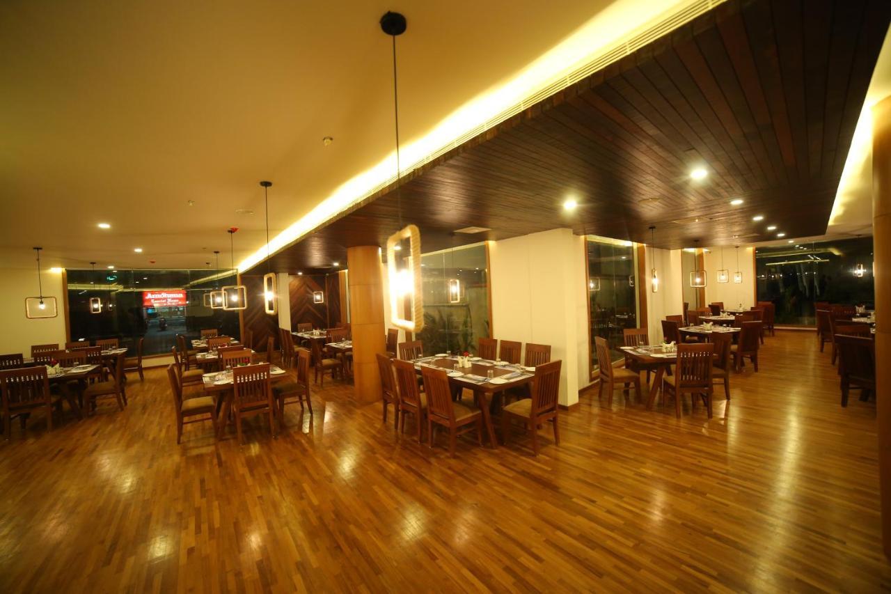 Woodies Bleisure Hotel Kozhikode Exterior photo